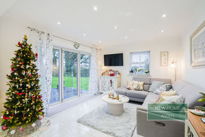 Photo 38- click for photo gallery